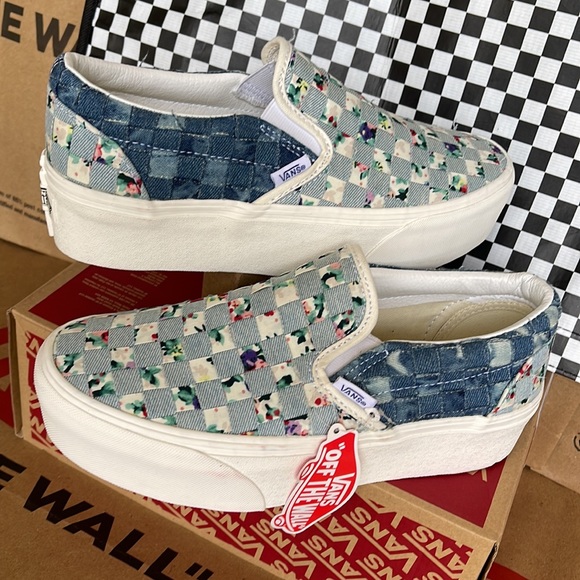 Vans Classic Slip On Platforms WMNS Woven Denim/Floral - Picture 11 of 16